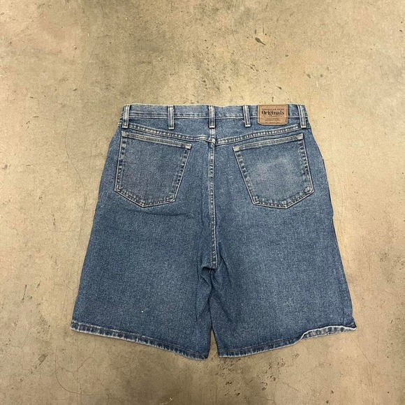 Vintage essential wrangler jorts‎ - Picture 1 of 6